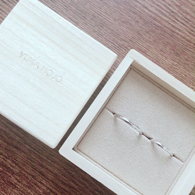 【YUKA HOJO(ユカホウジョウ)の口コミ】 デザインの一目惚れと指輪のつけ心地
ソウルメイトという指輪意味も素敵だ…