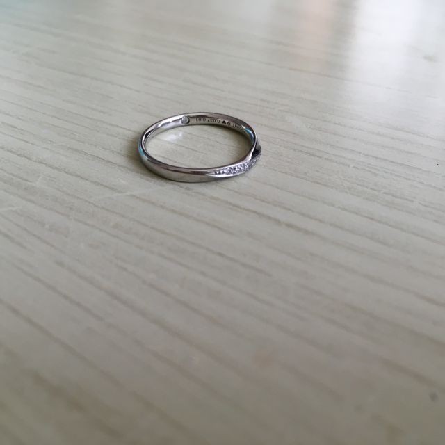 【GALA JEWELRY(ガラジュエリー)の口コミ】 購入するとき、高すぎずでも良い品質の物ないかなーと探していて、友達に…