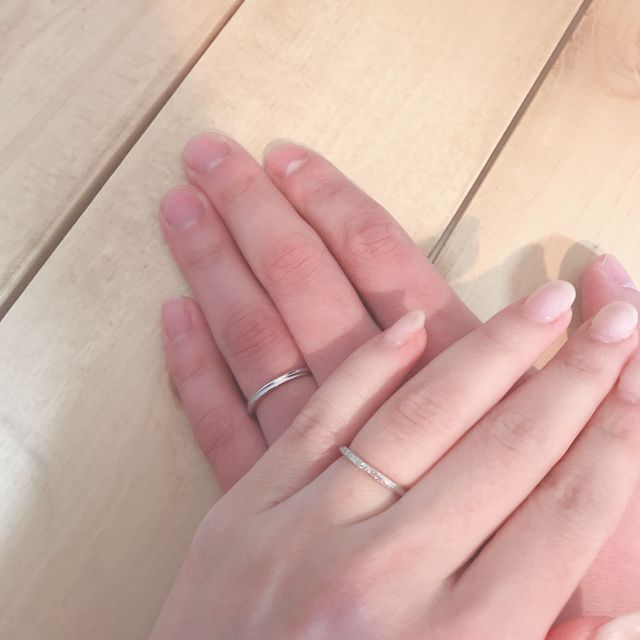 【銀座ダイヤモンドシライシの口コミ】 指輪はクルクル回ってしまうのがストレスでしたが、選んだデザインは多少…
