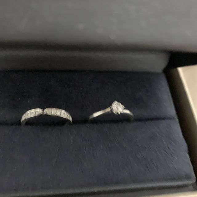 【ラザール ダイヤモンド(LAZARE DIAMOND)の口コミ】 欲しい結婚指輪の形があったので、先に結婚指輪を選びました！仕事の時も…