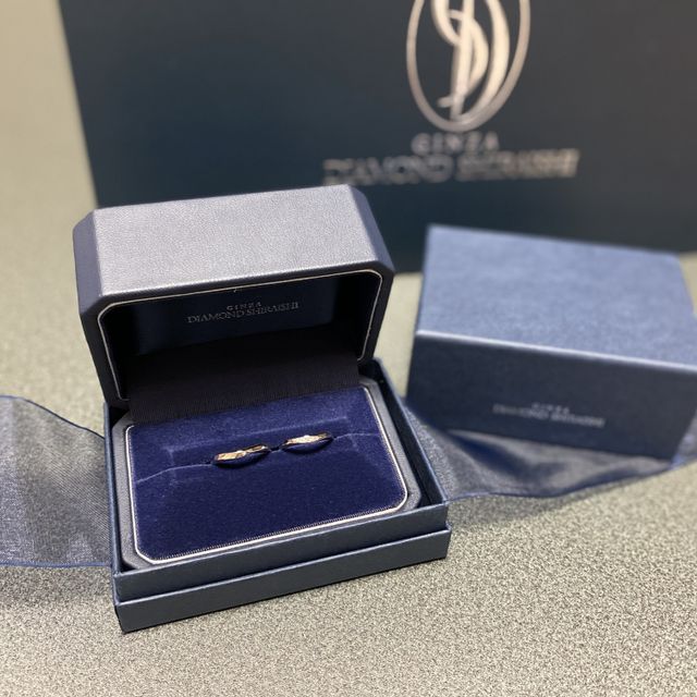 【銀座ダイヤモンドシライシの口コミ】 何個も試着し、たくさん悩みました。自分の指に合ったデザインを探すのは…