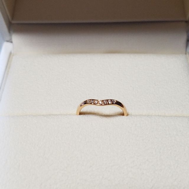 【【閉業】フラー・ジャコー(FURRER-JACOT)の口コミ】 強度と着け心地の良さから鍛造が気になっていましたが、鍛造では真っ直ぐ…