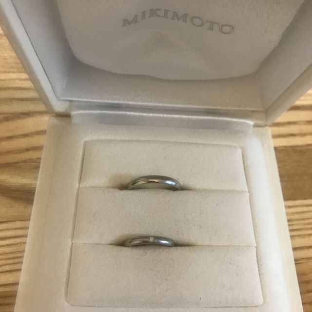 【MIKIMOTO(ミキモト)の口コミ】 プラチナでダイヤ一粒入りのものを探している中で、色々なブランドの指輪…