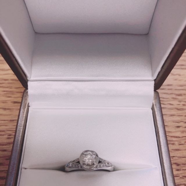 【ブルガリ(BVLGARI)の口コミ】 ネットでみていると分からなかったのですが、着用すると、似合う指輪、似…