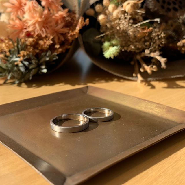 【CRAFY(クラフィ)の口コミ】 2人のイメージに合ったものがシルバーのマットでした。またお店で今まで作…