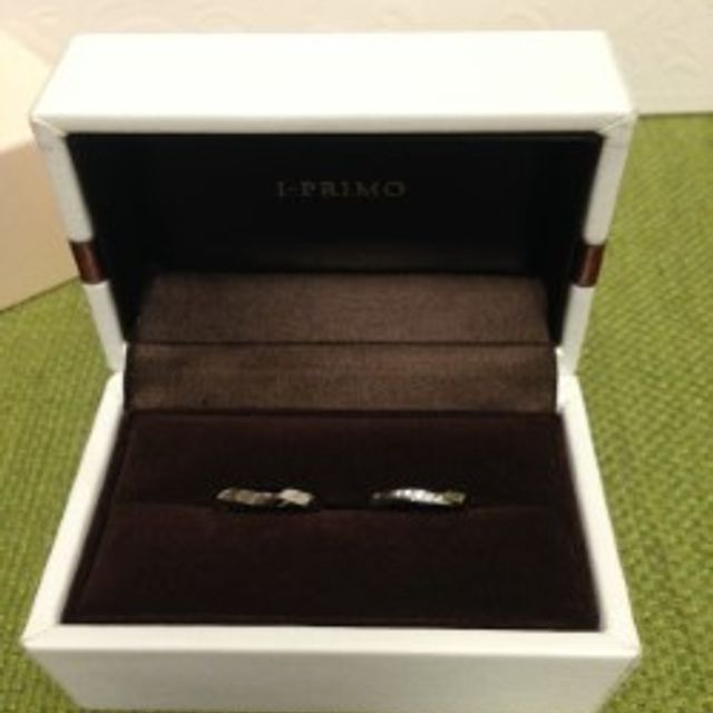 【アイプリモ(I-PRIMO)の口コミ】 指輪を実際に着用した時に自分の手に一番しっくりくるデザインだったこと…