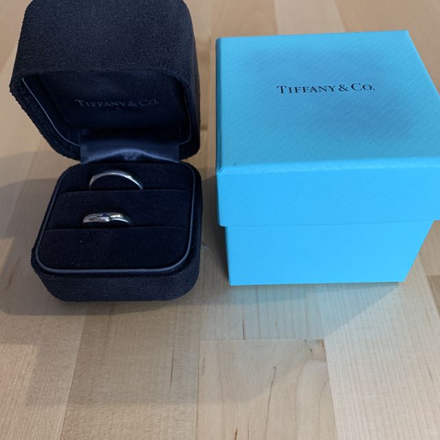 【ティファニー(Tiffany & Co.)の口コミ】 指輪の購入を考えはじめたのが挙式の３ヶ月前だったため、候補に入れてい…