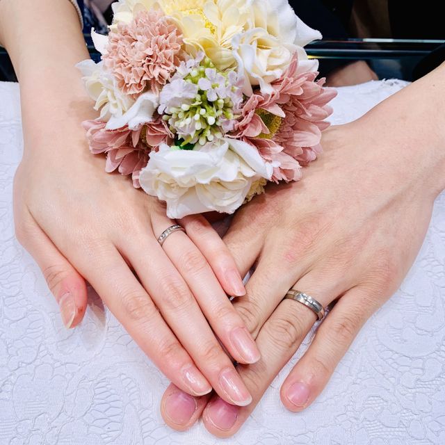 【ラザール ダイヤモンド(LAZARE DIAMOND)の口コミ】 男性の結婚指輪がデザイン性があるものをポイントに探してました。ニュー…