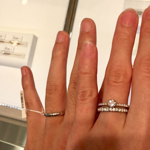 【STAR JEWELRY(スタージュエリー)の口コミ】 マリッジリングはハーフエタニティを探していて可愛かったため試着しまし…