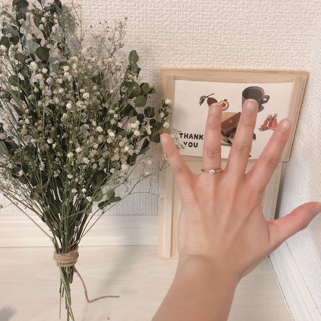 【アイプリモ(I-PRIMO)の口コミ】 試着した時にこれ！と思いました。
横から見ても、ダイヤが埋め込まれてい…