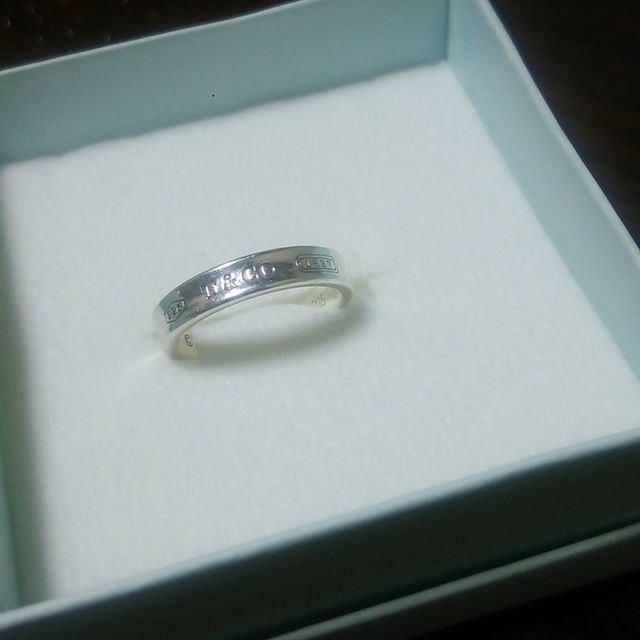 【ティファニー(Tiffany & Co.)の口コミ】 元々ティファニーが大好きだったので、婚約指輪購入時にティファニー店舗…