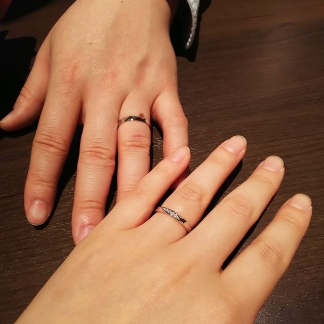 【アイプリモ(I-PRIMO)の口コミ】 指輪のデザインは彼女の好みと自分の好みがあったペアリングのものを選び…