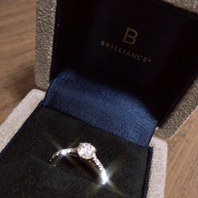 【BRILLIANCE+(ブリリアンスプラス)の口コミ】 ダイヤモンドの大きさにこだわって、良い大きさのダイヤモンドが見つかり…