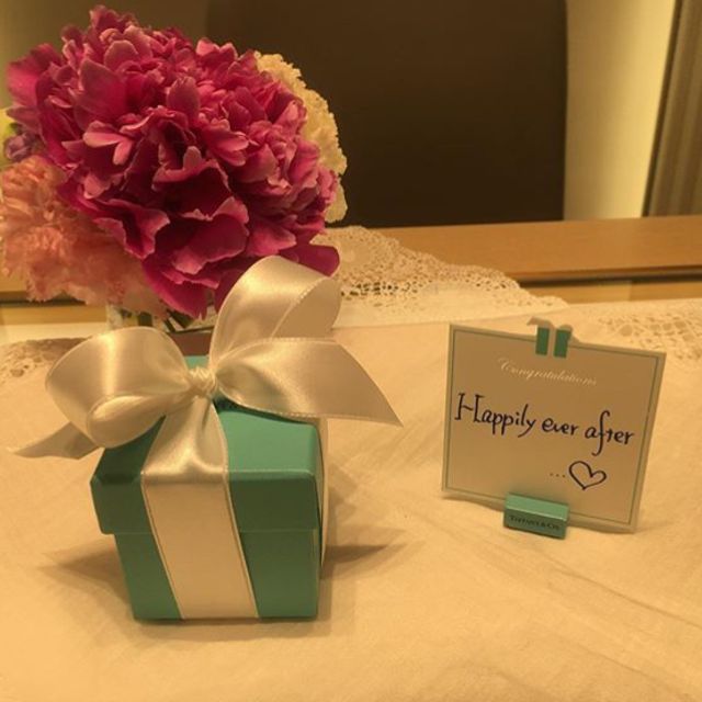 【ティファニー(Tiffany & Co.)の口コミ】 昔からTiffanyの婚約指輪に憧れがありました。
王道と言われるTiffanyセッ…