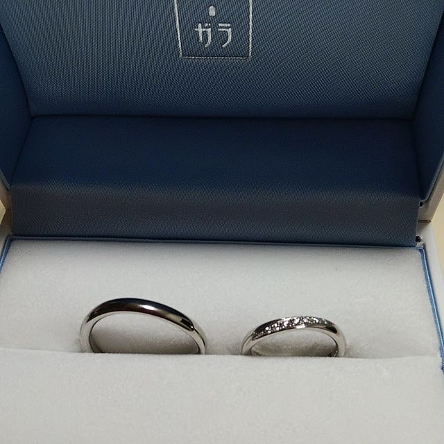 【GALA JEWELRY(ガラジュエリー)の口コミ】 来店前はシンプルなものが良いかなと考えていましたが、実際に試着してみ…