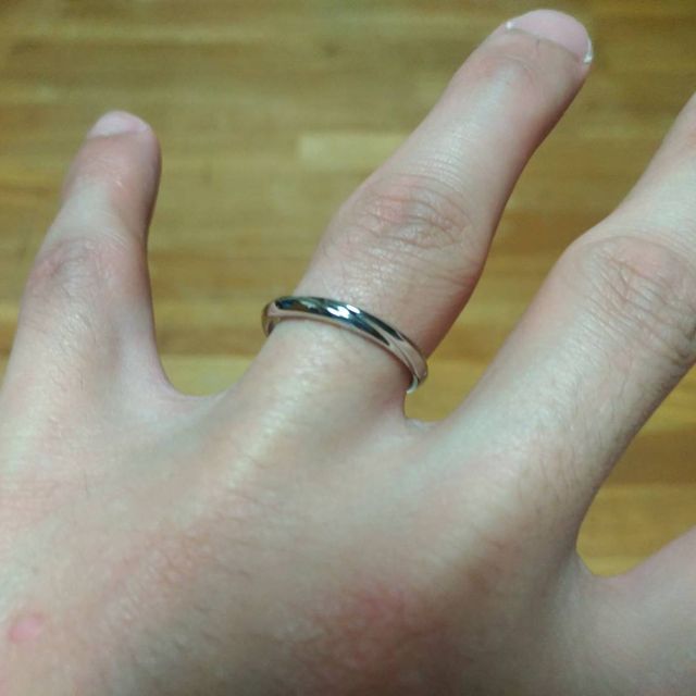 【アイプリモ(I-PRIMO)の口コミ】 彼によると、毎日つけるので飽きのこないシンプルなデザインとつけ心地の…