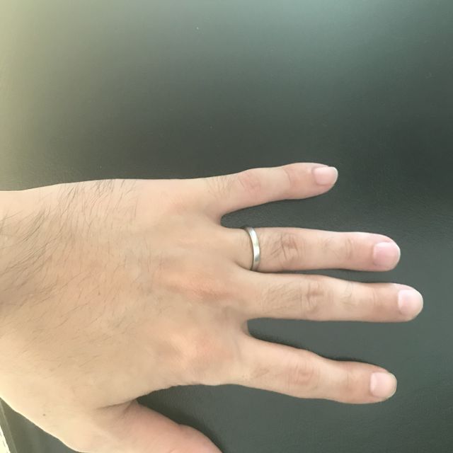 【俄(にわか)の口コミ】 銀座店で、約5年前に購入しました。結婚指輪なので一生はめるものと、購入…