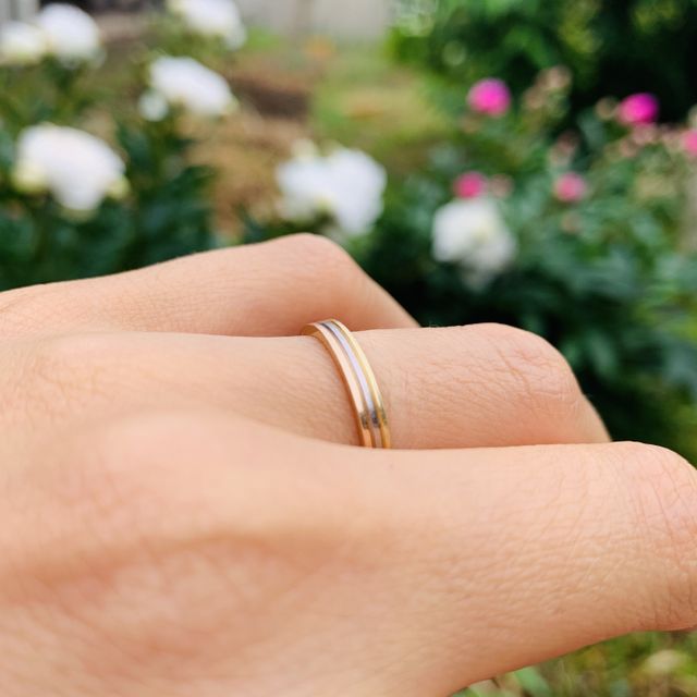 【カルティエ(Cartier)の口コミ】 ３色ゴールドの程よい存在感が選んだ決め手でした。主観ですが、デザイン…