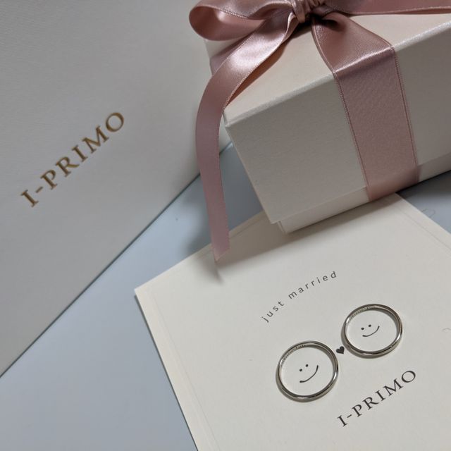 【アイプリモ(I-PRIMO)の口コミ】 婚約指輪を貰って、その婚約指輪もずっと付けていたくてそのリングとあう…