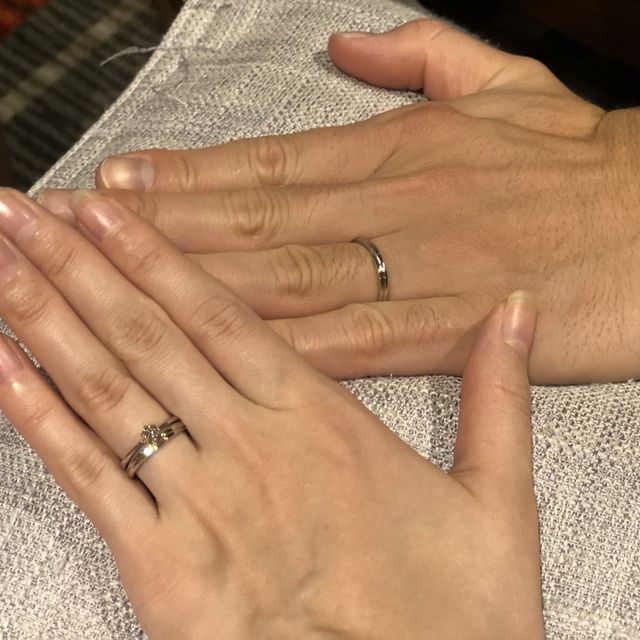 【銀座ダイヤモンドシライシの口コミ】 ペアでプラチナ、シンプルが私たちの希望でした。はじめは、なにも入れず…