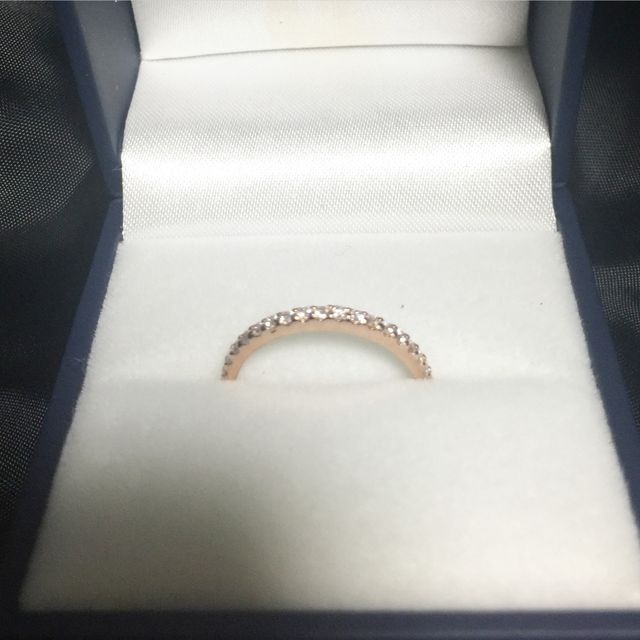 【ジュエリーツツミ(JEWELRY TSUTSUMI)の口コミ】 旦那さんが結婚前に婚約指輪としてプレゼントしてくれました。決めてはや…