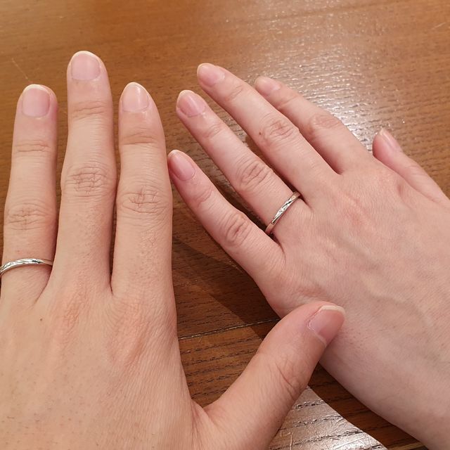 【TRECENTI(トレセンテ)の口コミ】 内甲丸のデザインで着け心地がよかったこと。普通の指輪を着けた後にここ…