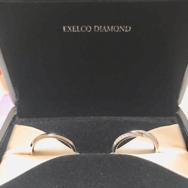 【エクセルコダイヤモンド(EXELCO DIAMOND)の口コミ】 婚約指輪より結婚指輪のが普段、つける頻度は高くなる為、ごつ過ぎず、丸…