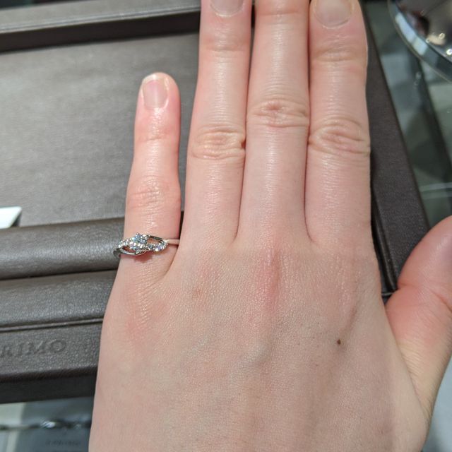 【アイプリモ(I-PRIMO)の口コミ】 いつかのブランドを見ましたが、こんなにボリュームがあって、デザイン性…