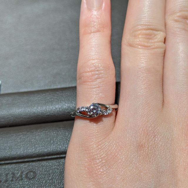 【アイプリモ(I-PRIMO)の口コミ】 いつかのブランドを見ましたが、こんなにボリュームがあって、デザイン性…