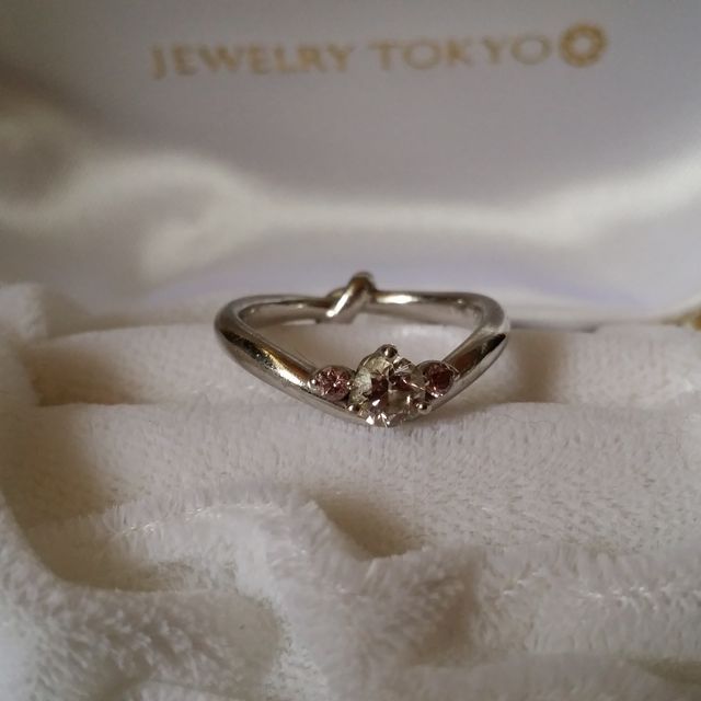 【俄(にわか)の口コミ】 婚約が決まってからも遠距離恋愛だったので、私の地元だった関東のジュエ…