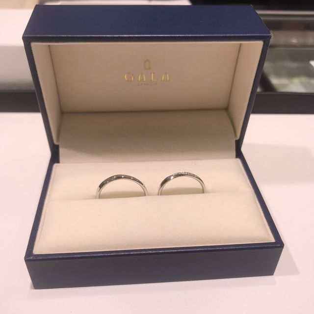 【GALA JEWELRY(ガラジュエリー)の口コミ】 まず予算を決めて、予算にあった指輪を選びました。細い指輪がよかったの…