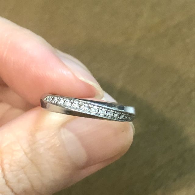 【ギンザタナカブライダル(GINZA TANAKA BRIDAL)の口コミ】 デザイン・プラチナの質と価格を見て、老舗の貴金属店であるギンザタナカ…