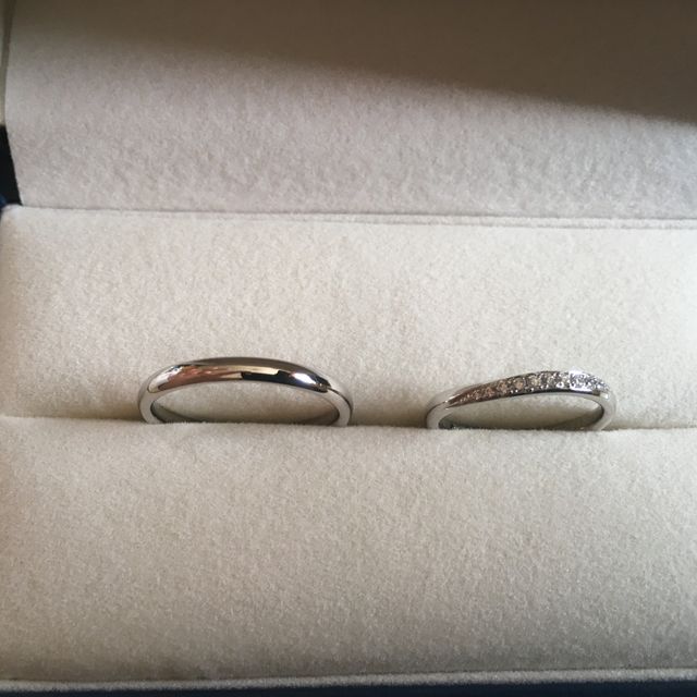 【GALA JEWELRY(ガラジュエリー)の口コミ】 メレダイヤ入りの結婚指輪が欲しくて、有名ブランド店もたくさん見て回り…