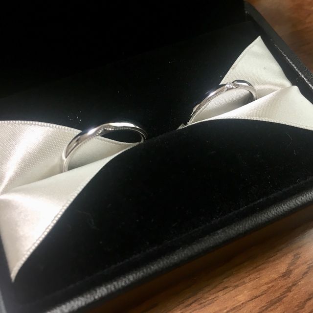 【エクセルコダイヤモンド(EXELCO DIAMOND)の口コミ】 いちばんの決め手はダイヤモンドの輝きでした。さりげなく入った小さなダ…