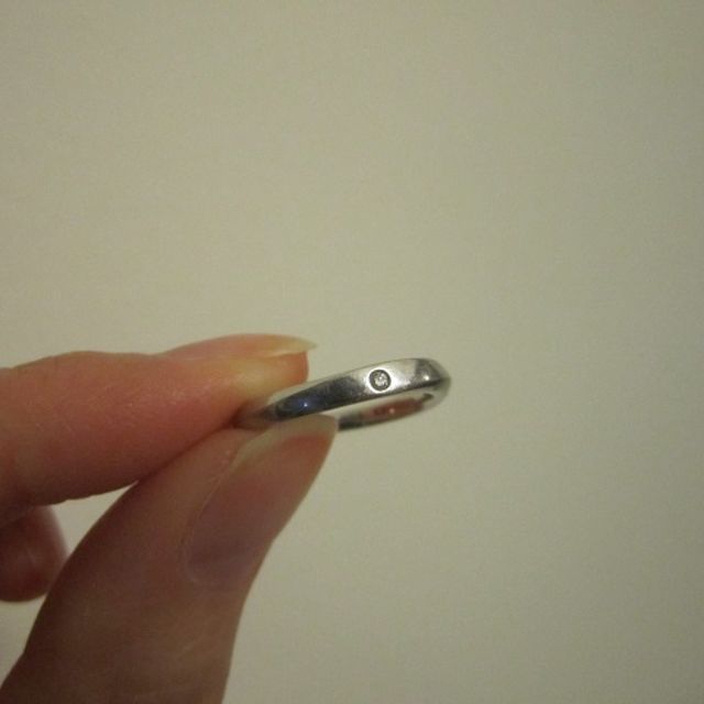 【4℃ BRIDAL(ヨンドシーブライダル)の口コミ】 主人が指輪をしない人（したことがない人？）だったので、
主人に毎日して…