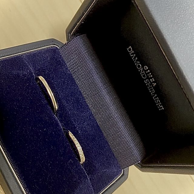 【銀座ダイヤモンドシライシの口コミ】 奥さんの婚約指輪（ダイヤ0.25ct）に1番合うものにしました。かなり細身で…