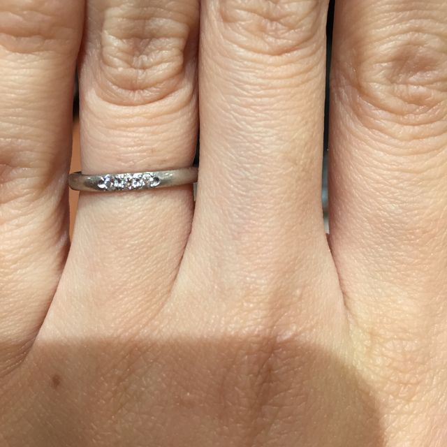 【MIKIMOTO(ミキモト)の口コミ】 はめた感覚が一番しっくりきたブランドでした。
当初はブルガリやティファ…