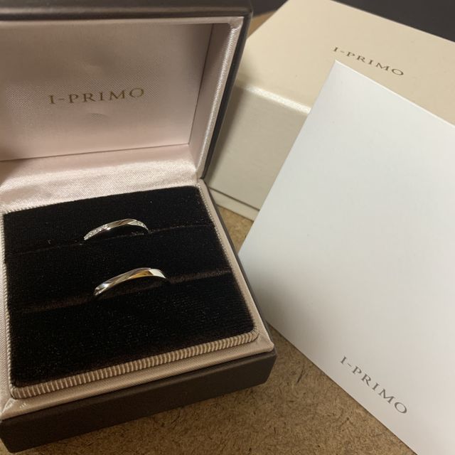 【アイプリモ(I-PRIMO)の口コミ】 指輪の線が細く指がとても綺麗に見えるのにとても強く作られていると言う…