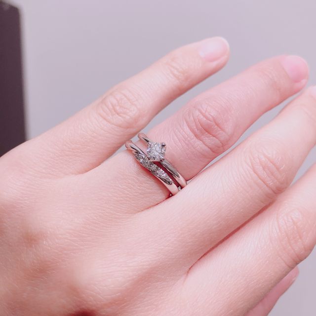 【銀座ダイヤモンドシライシの口コミ】 婚約指輪の決め手はやはり品質でした。ダイヤモンドシライシさんは、ダイ…