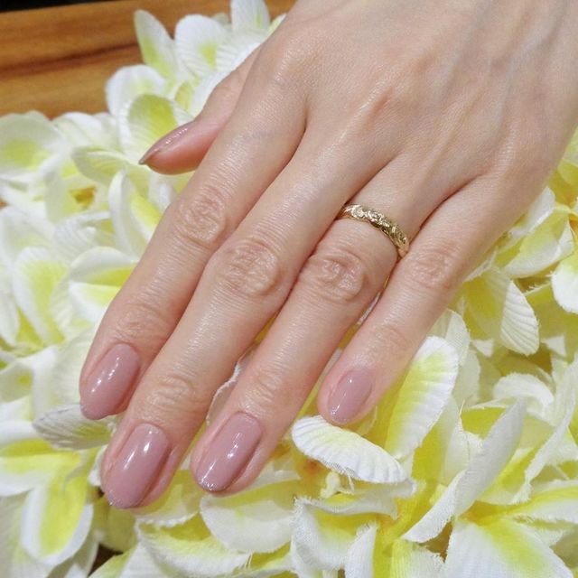 【MAILE(マイレ)の口コミ】 ハワイが大好きなので、結婚指輪はハワイアンジュエリーにしようと、主人…