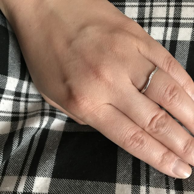 【アイプリモ(I-PRIMO)の口コミ】 
たくさんの種類をみせてくださったので、
とてもとても迷いましたが、婚…