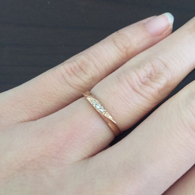 【Tis(ティス)の口コミ】 ピンクゴールドの指輪が欲しかったのですが、あまり他のブランドでも種類…