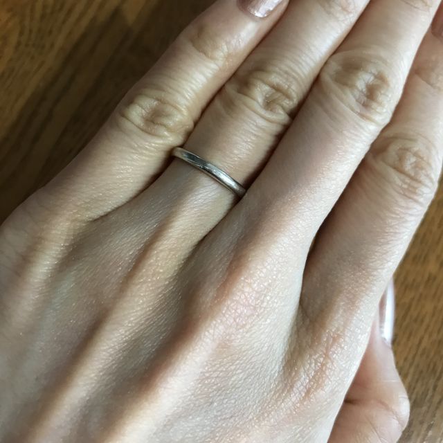 【カルティエ(Cartier)の口コミ】 私も夫も普段はパソコンをつかって仕事をしているので、結婚指輪というい…