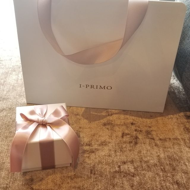 【アイプリモ(I-PRIMO)の口コミ】 何店舗か探し回って、1番好きなデザインで、お値段も予算内に収まったので…