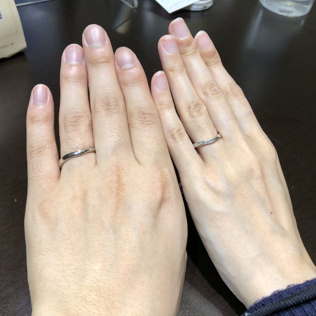 【TRECENTI(トレセンテ)の口コミ】 見た目に関しては若干太めですが、V字ラインがあることによってすっきりと…