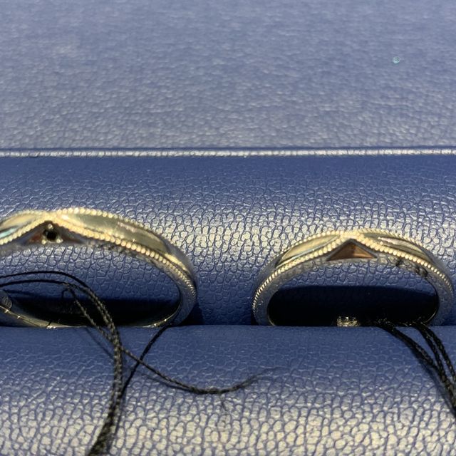 【エクセルコダイヤモンド(EXELCO DIAMOND)の口コミ】 ミル加工の指輪のデザインを探していたのですが、ミル加工されたデザイン…