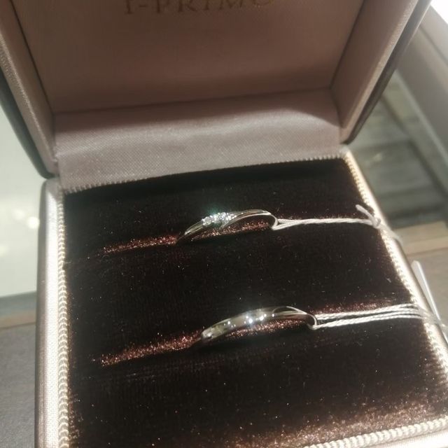 【アイプリモ(I-PRIMO)の口コミ】 指輪のデザインが男性と女性で少し違ったものになりますが、とても綺麗で…