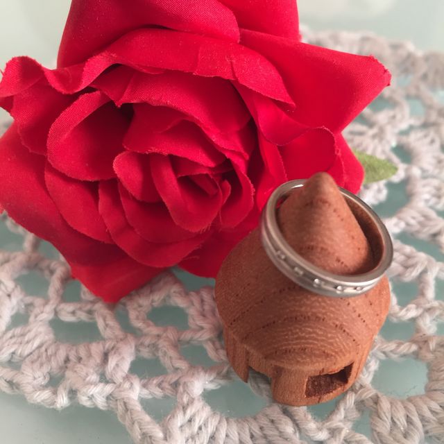 【アイプリモ(I-PRIMO)の口コミ】 太さがあってつや消しがしてある指輪を探していました。いろいろと探しま…