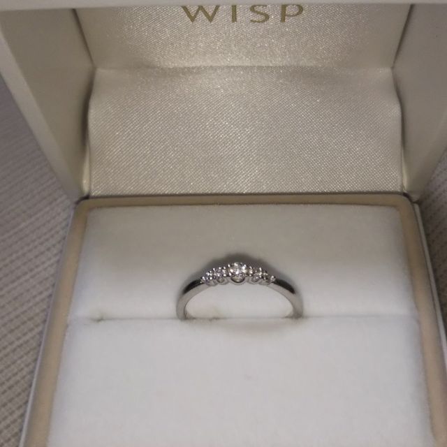 【ウィスプ(WISP)の口コミ】 会社につけていきたかったので、控えめで上品なデザインだったのが購入の…