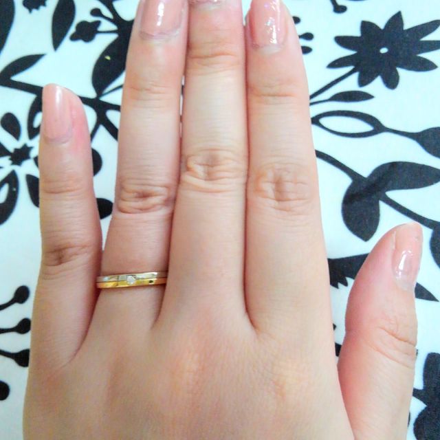 【ラザール ダイヤモンド(LAZARE DIAMOND)の口コミ】 引き締まった色味のプラチナ×華やかなイエローゴールドのコンビです…